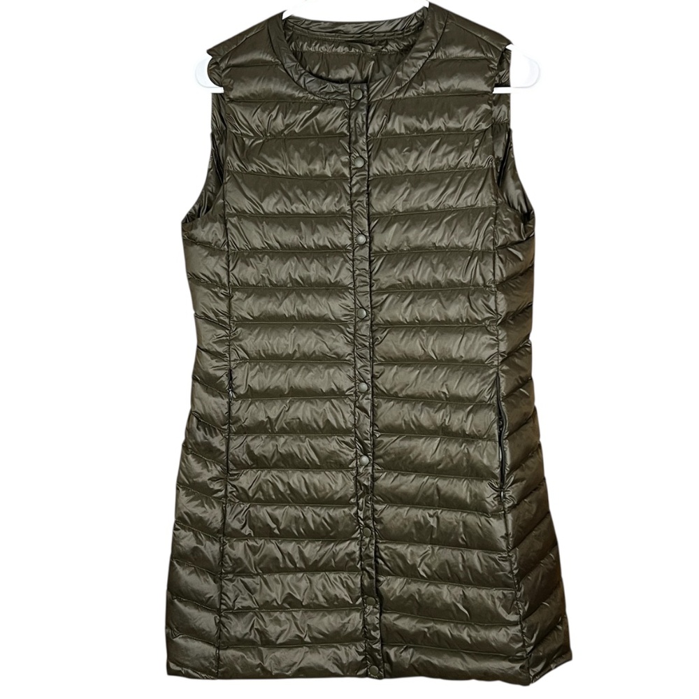 Down Puffer Vest Lightweight Dark Green Sz M Snap Closure Zippered Pockets Long